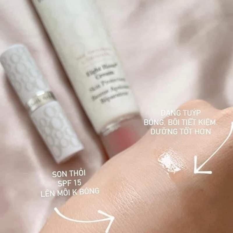 Son dưỡng môi Elizabeth Arden SPF15