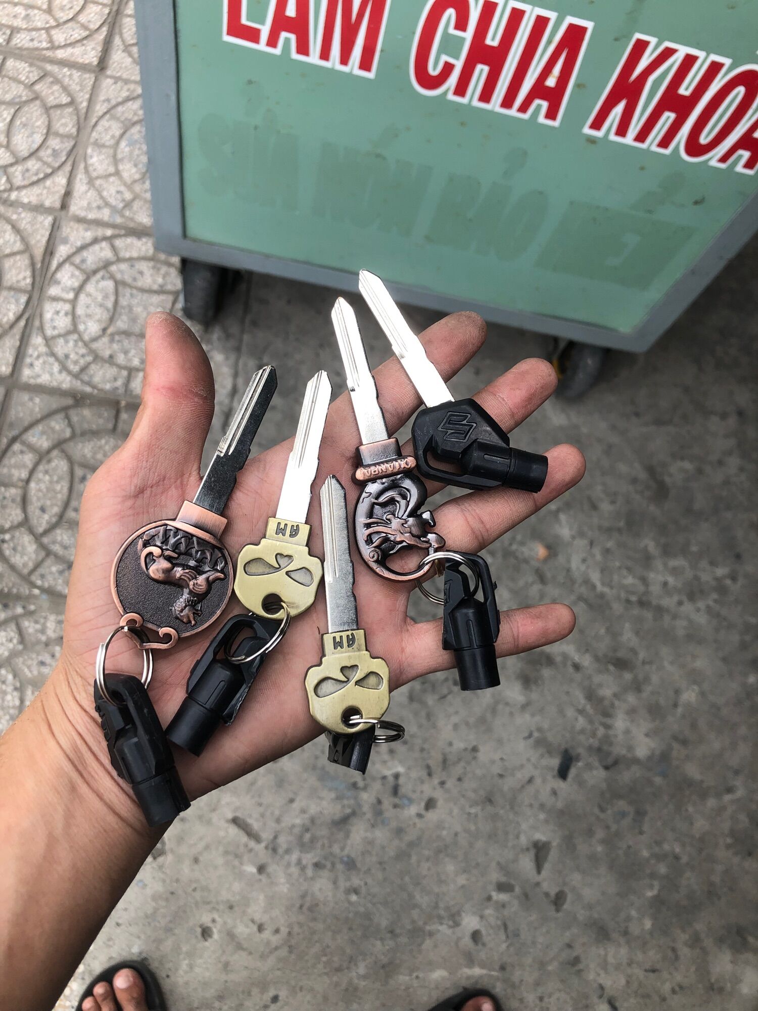Phôi chìa khoá SUZUKI RAIDER , SATRIA độ cán chìa kiểu ( sư tử , đầu lâu , đầu rồng )