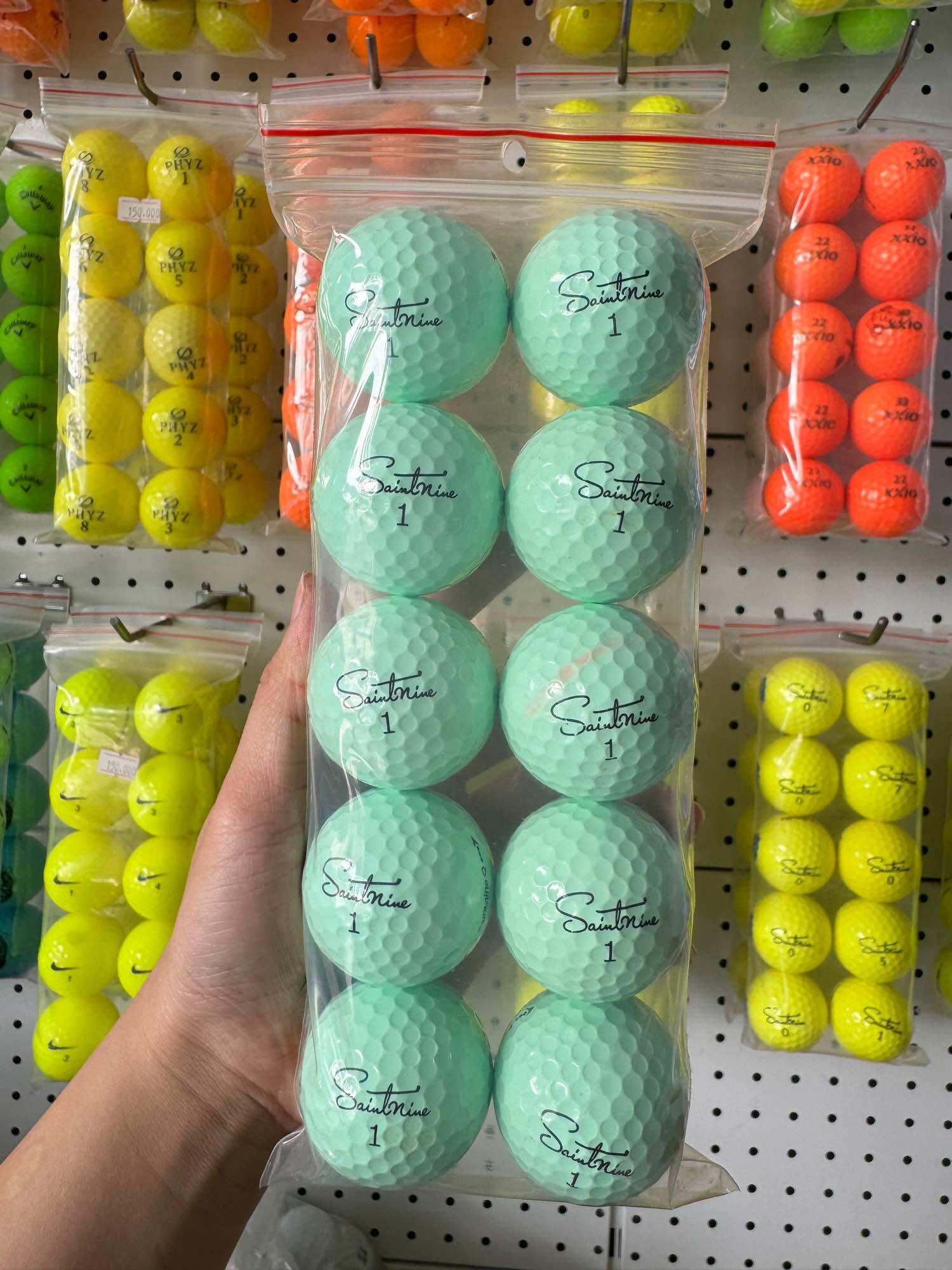 Bóng Golf Saintnine màu độ mới 98%