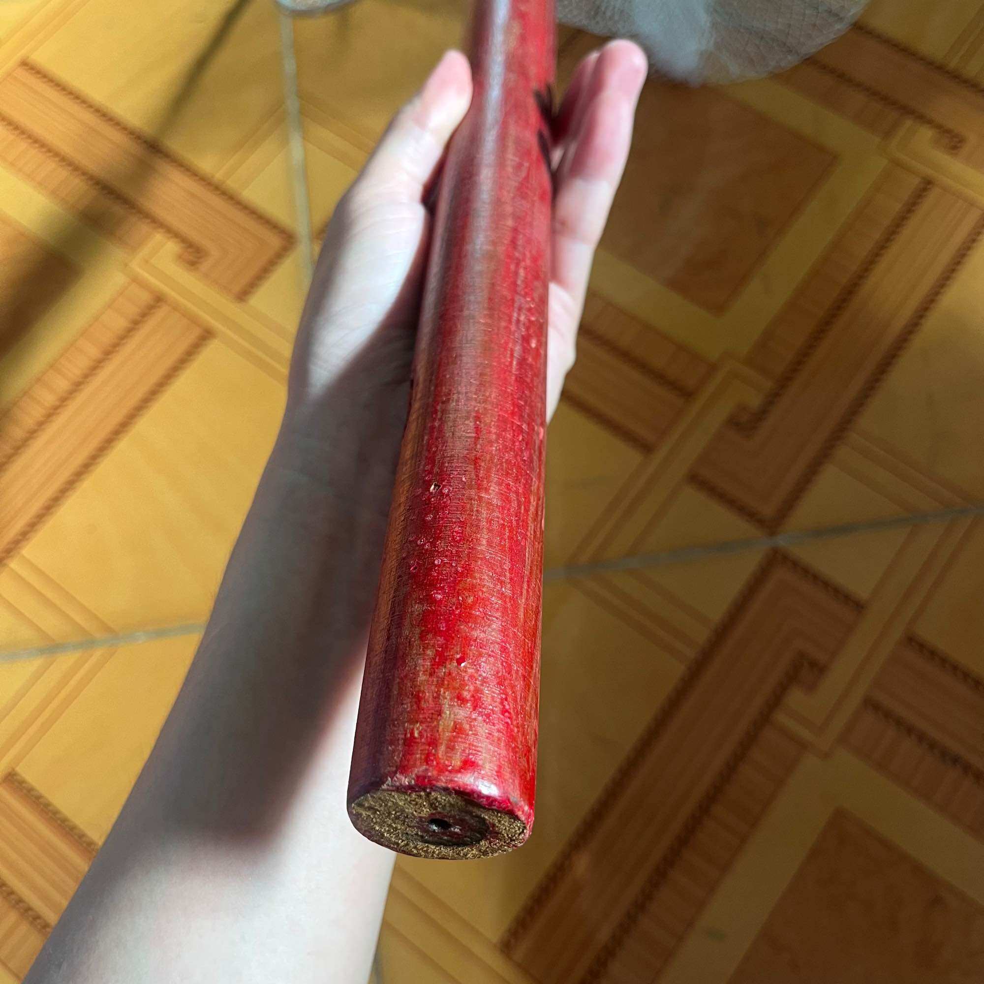 Vợt tròn vớt cá cán gỗ đường kính 34cm