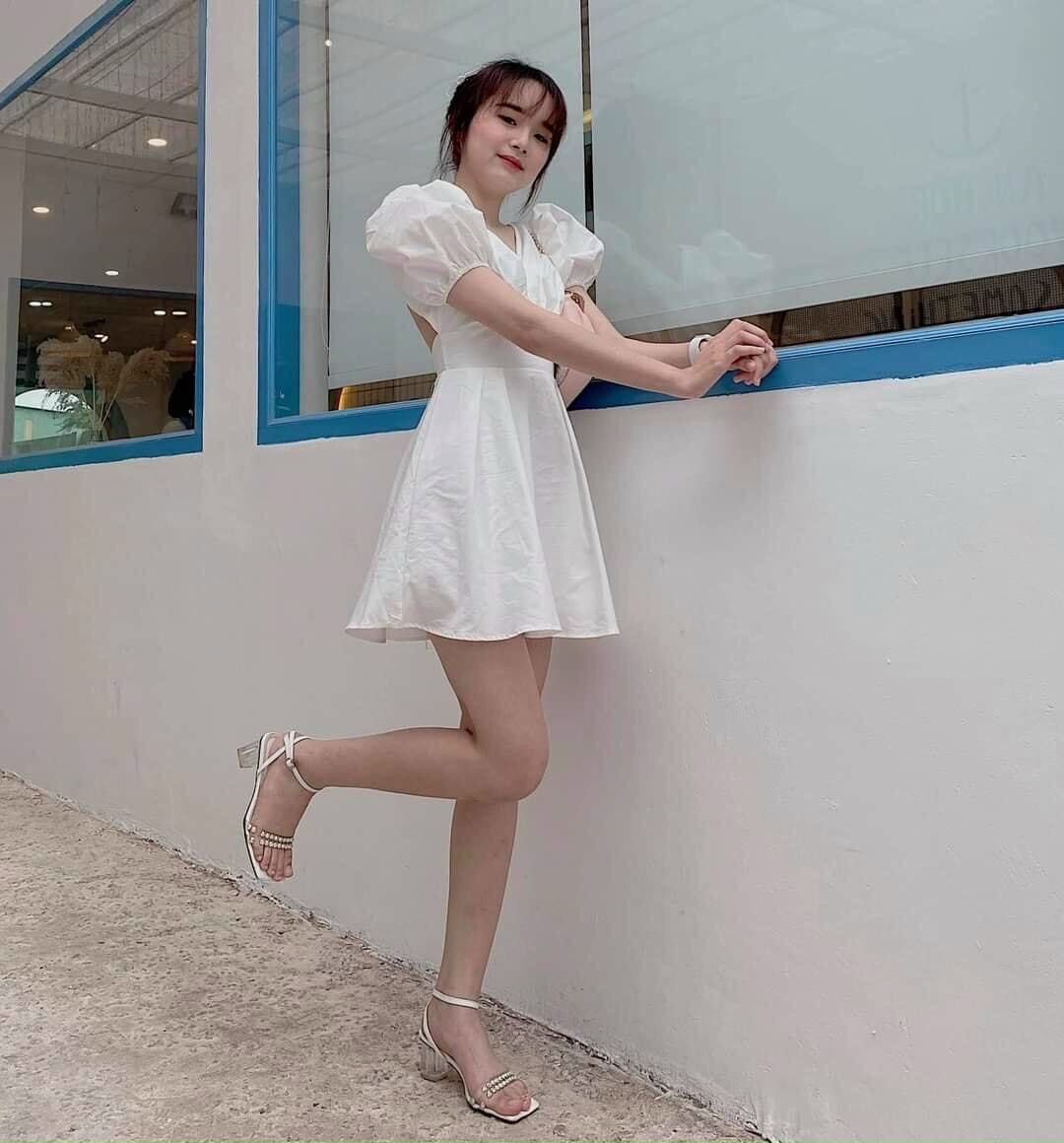 Đầm cổ V đan dây sau lưng ( có đệm ngực)