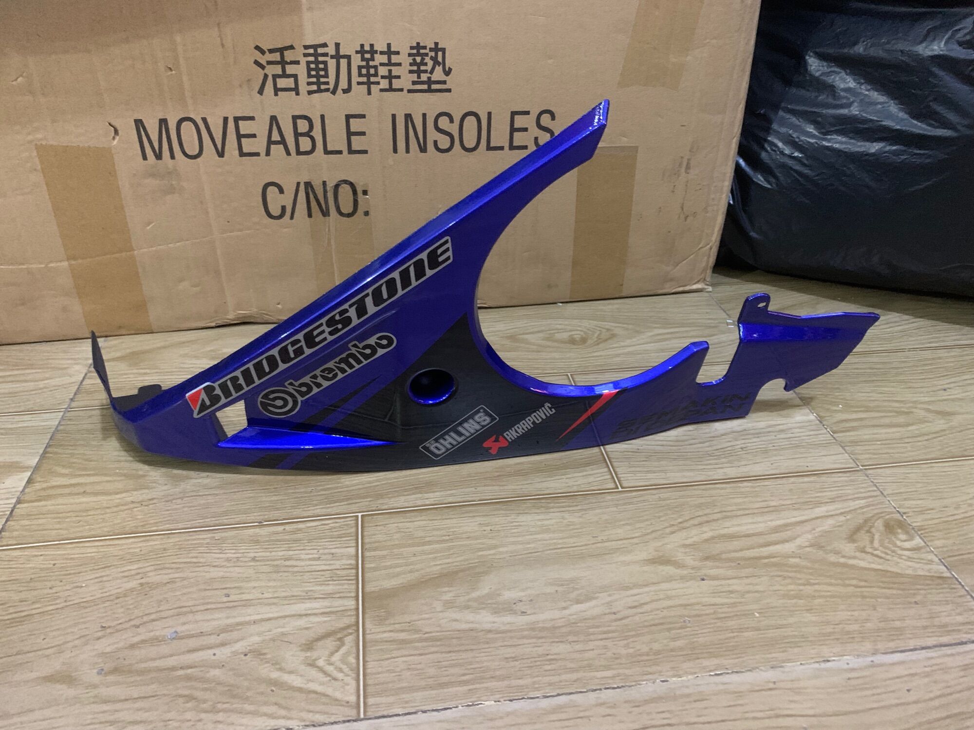 mỏ cày gắn xe exciter 150 màu xanh đen