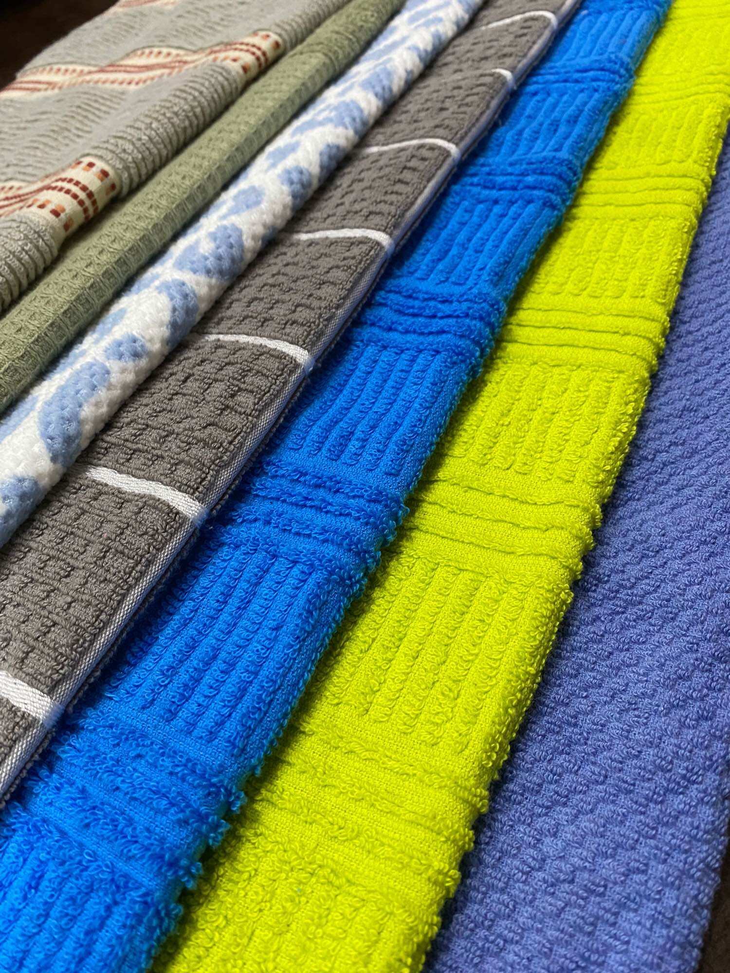 Khăn gội , khăn tắm , khăn lau đầu cotton 100% .