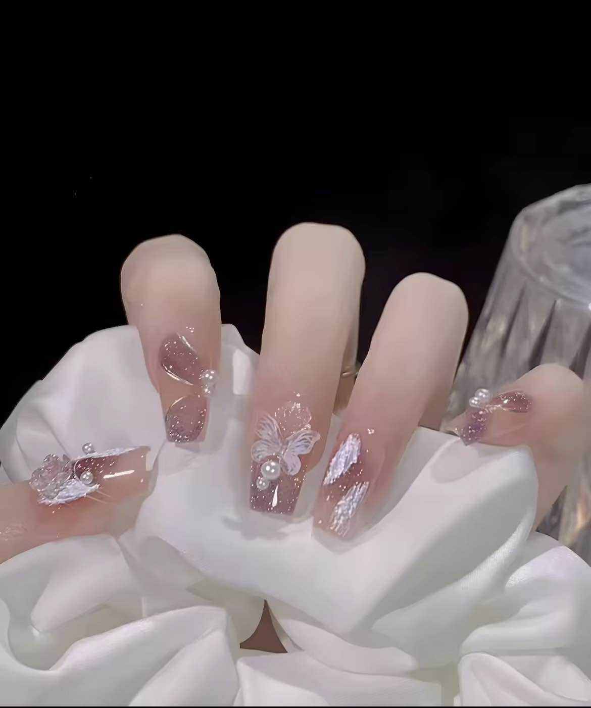 Nail box -Bộ 24 móng tay giả tặng 4 món dán Z492