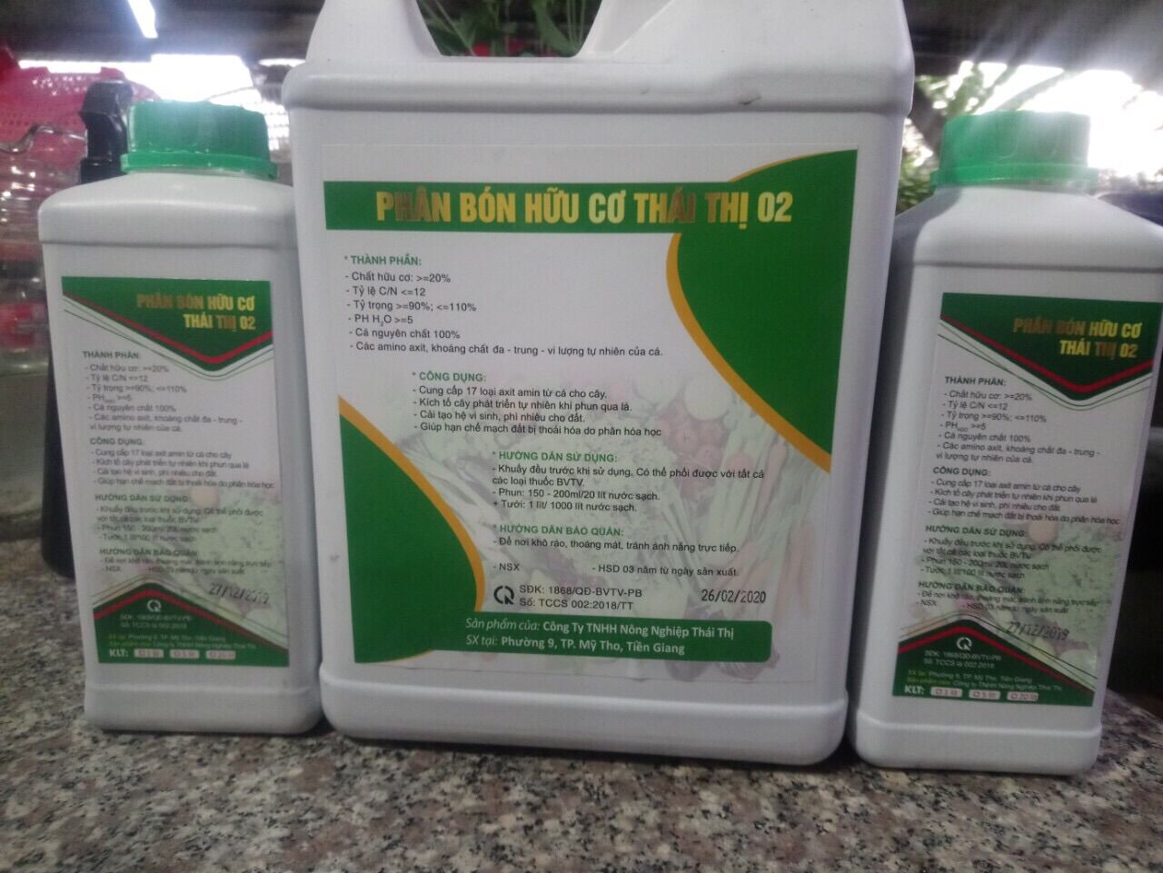 Bình 5 lít phân cá dùng trồng rau sạch (dung dịch thủy phân)