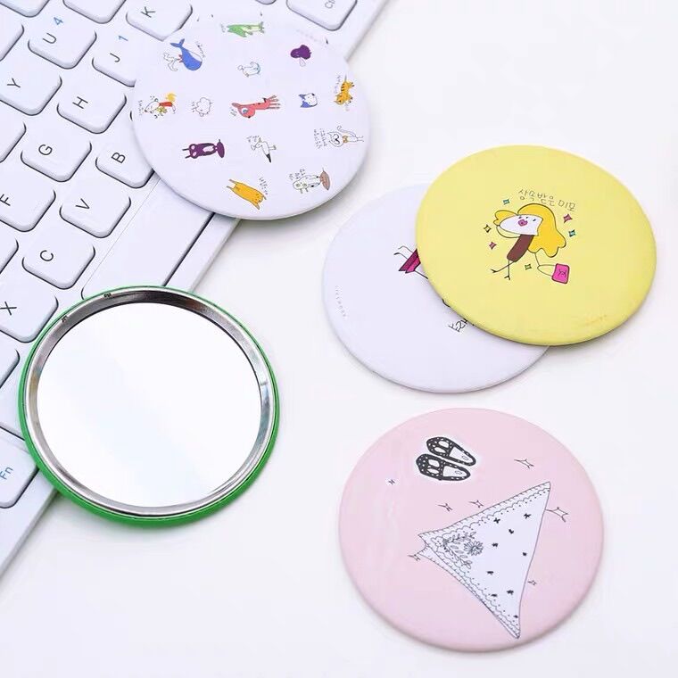 Gương mini siêu dễ thương