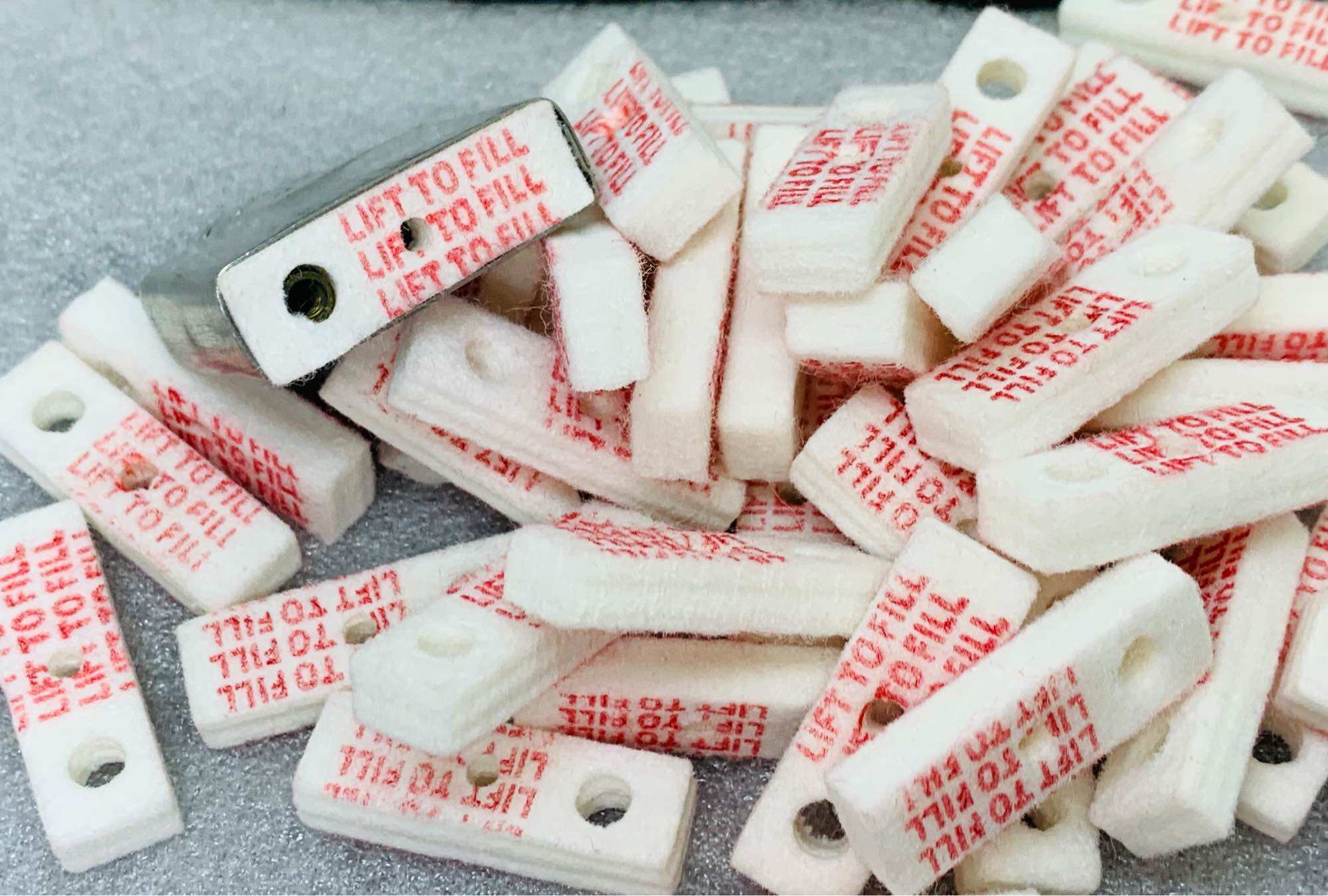 Chặn Xăng Zippo