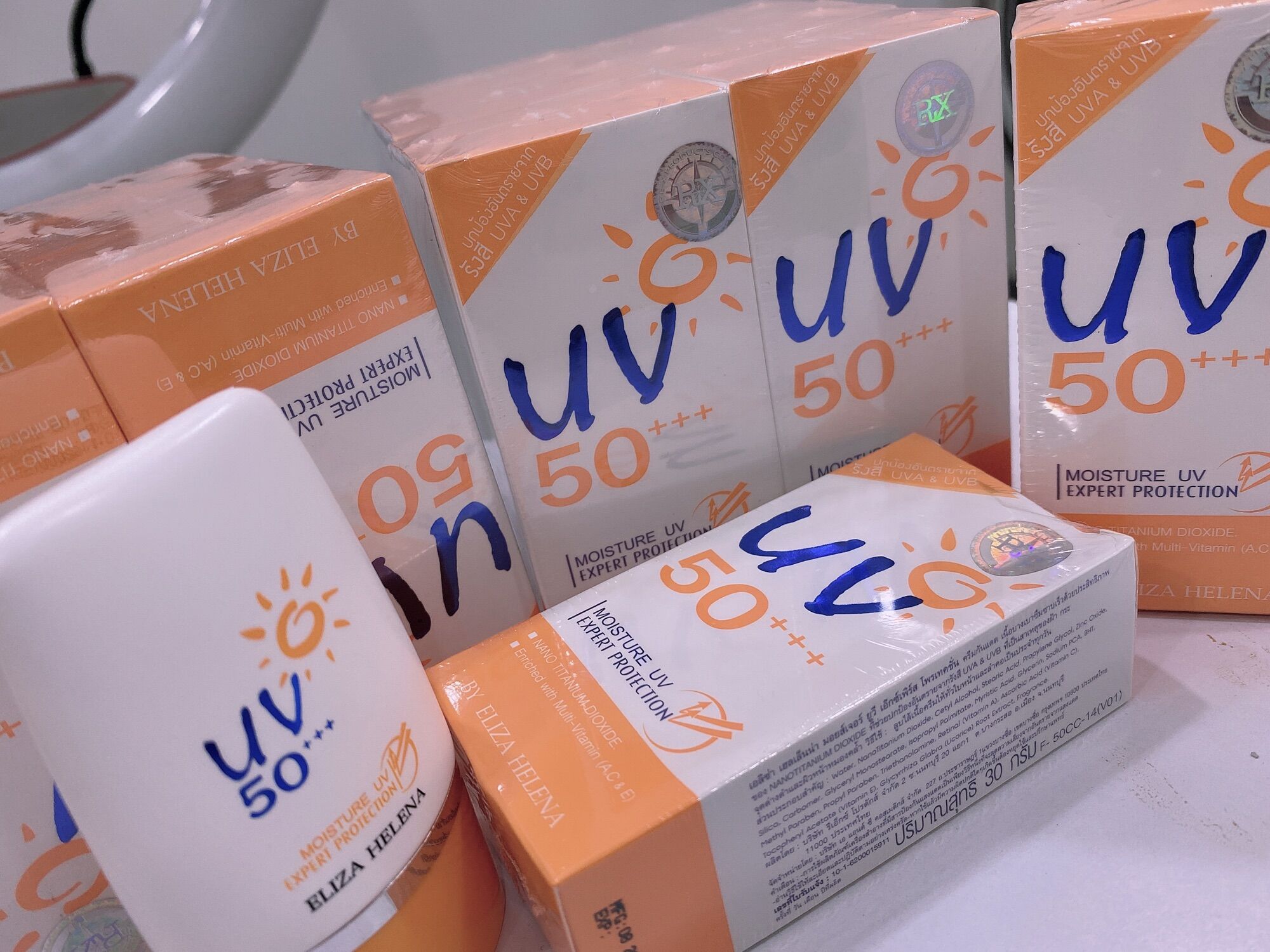 Kem chống nắng 50++ hàng xách tay thái lan