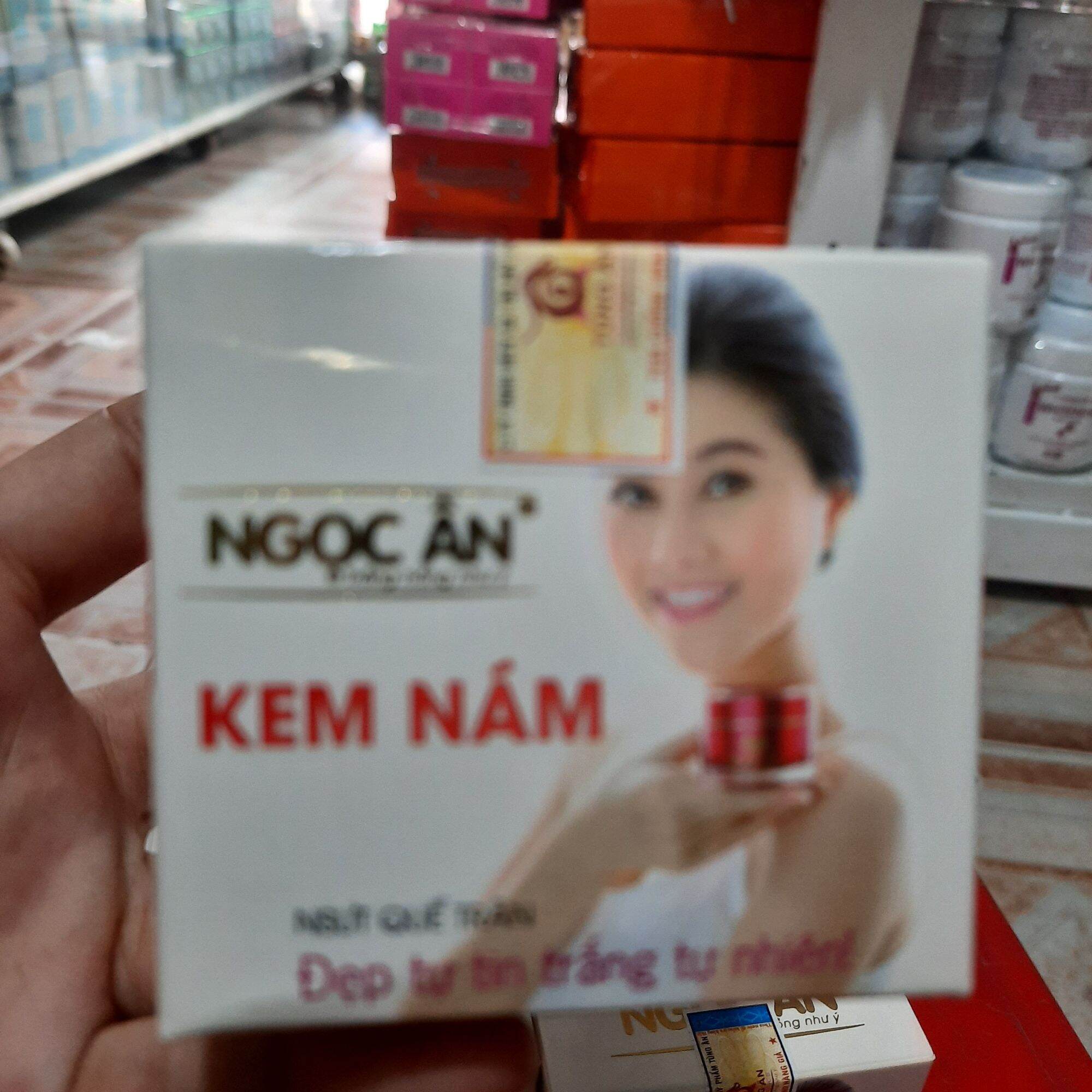 kem ngọc ân nám