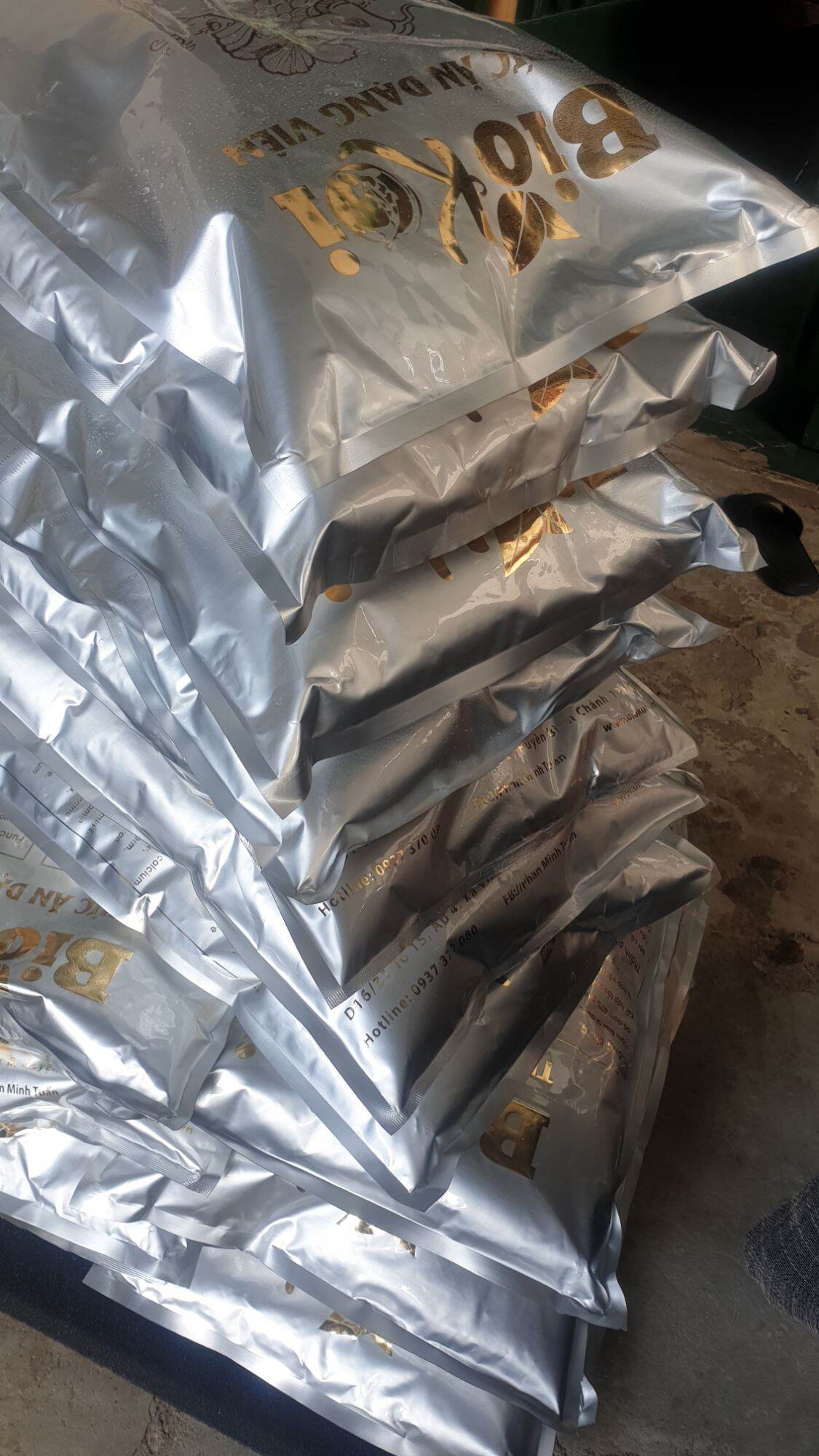 Cám cá koi 3kg  ( bio koi 40% protein)