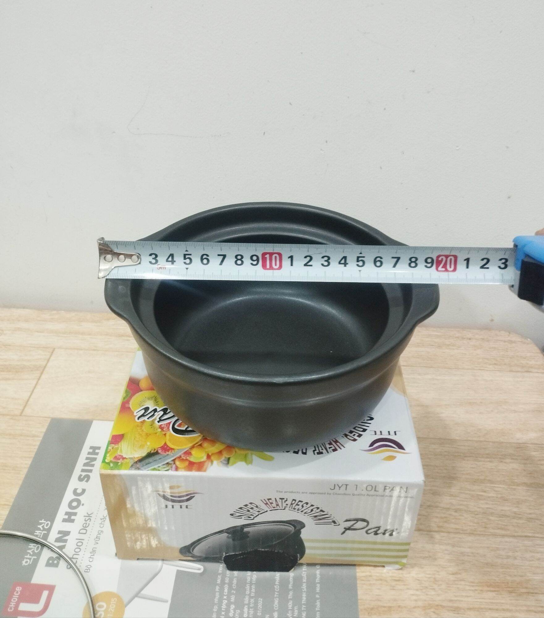 Nồi đất 1 lit nắp kiếng ( 20 x 17 x 7.8cm)