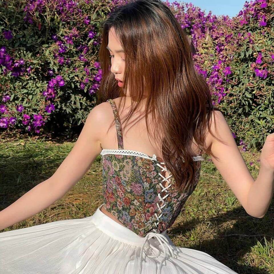 Áo croptop 2 dây họa tiết thổ cẩm đan dây trước ngực có mút ngực