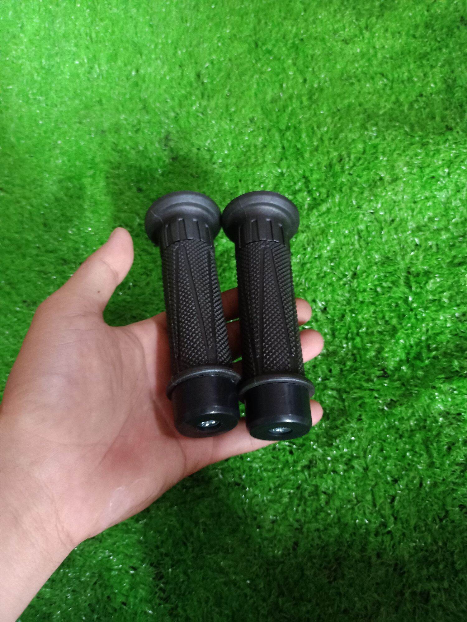 Bao tay kiểu ex 135 gắn được cho tất cả các dòng xe máy