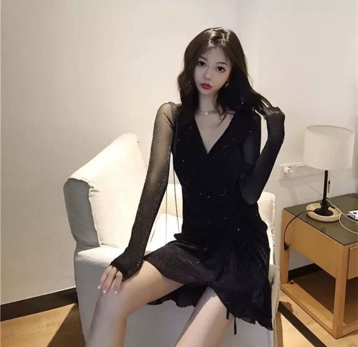 [HCM]ĐẦM NHŨ RÚT DÂY TAY DÀI