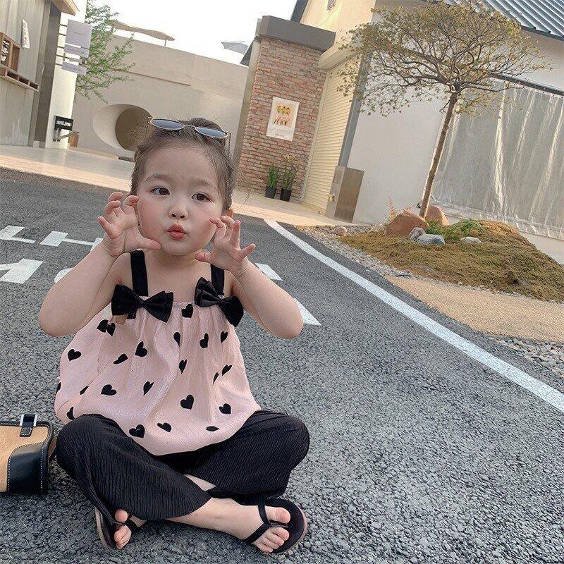 Set áo hình tim - quần ống rộng cho bé gái từ 8 - 18kg