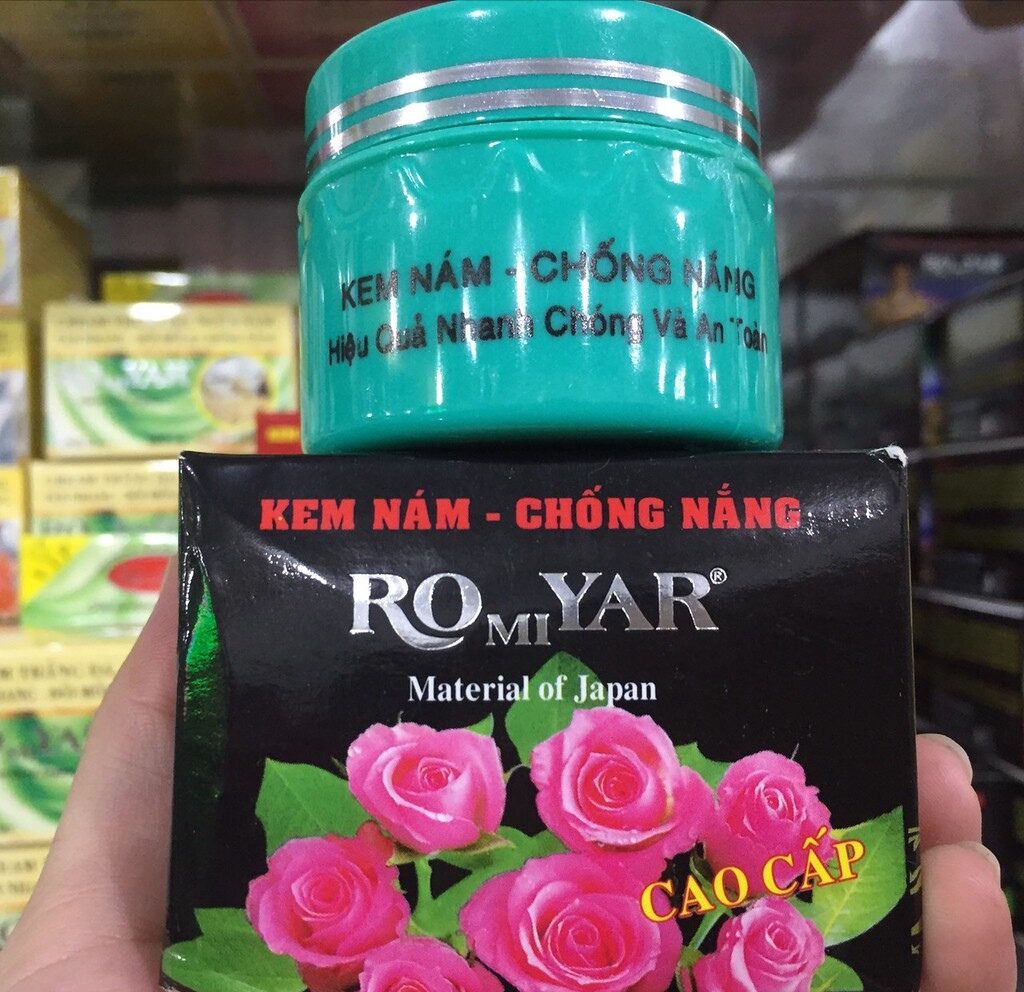 Kem Nám Chống Nắng ROMIYAR 98