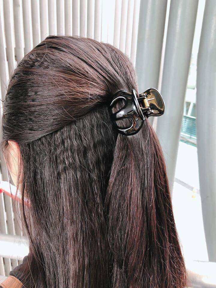 Kẹp tóc càng cua thái lan ( màu ngẩu nhiên)