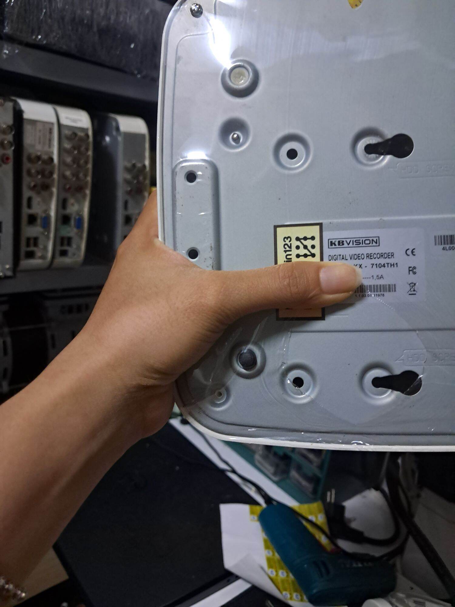 Đầu ghi camera Kbvision 4 kênh KX-7104TH1 cũ