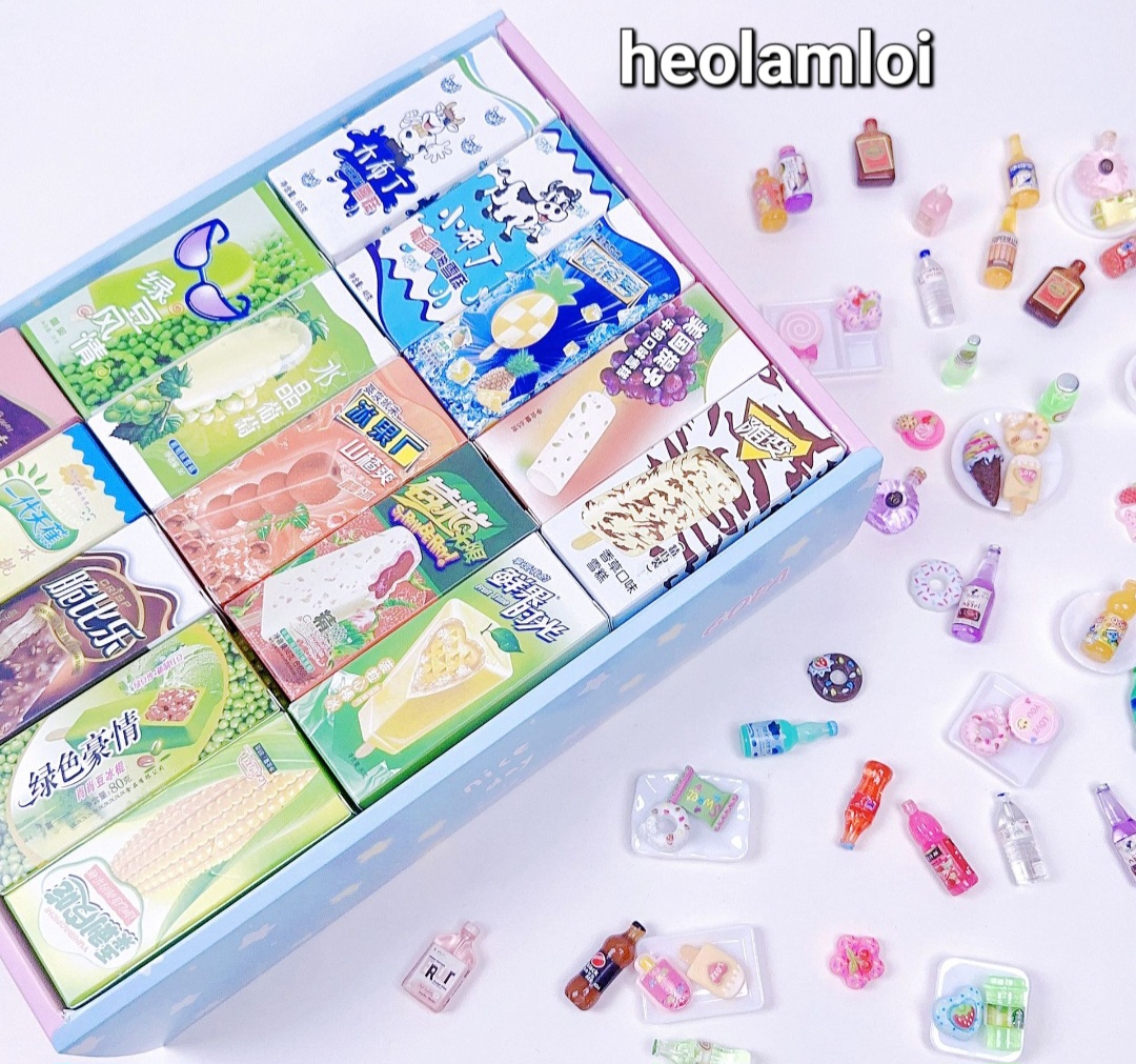 HỘP MÙ NHIỀU MÔ HÌNH ĐỒ ĂN ĐỒ CHƠI MINI (4 CHARM LỚN- NHỎ).