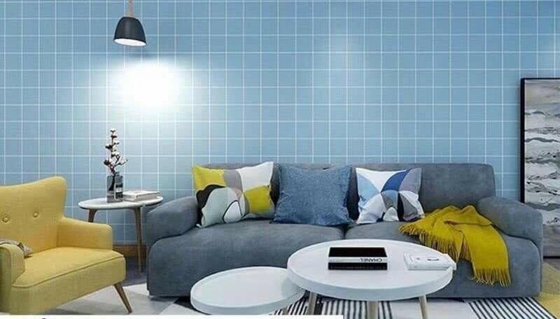 Giấy dán tường caro xanh có keo sẵn cuộn dài 10met rộng 45cm