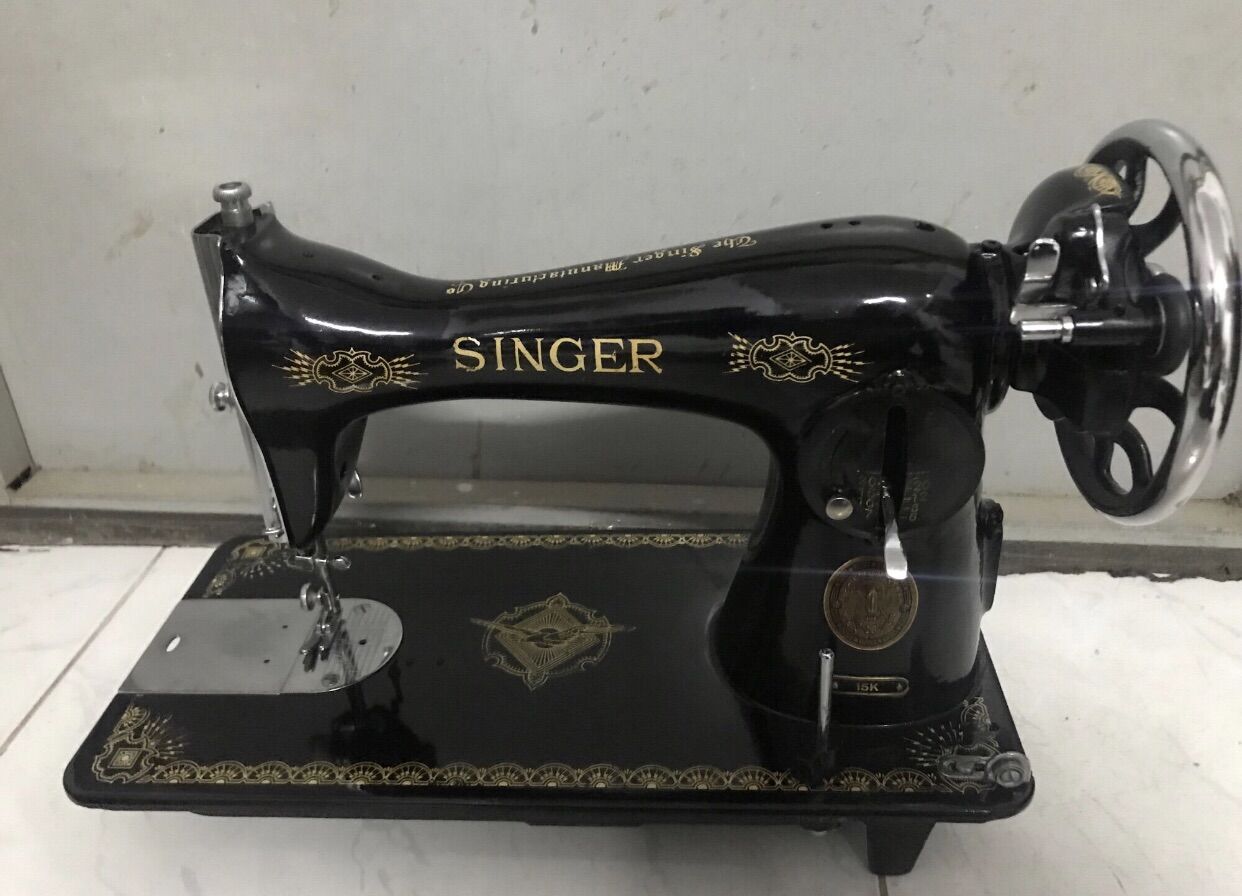 Máy may Singer xưa nguyên bộ