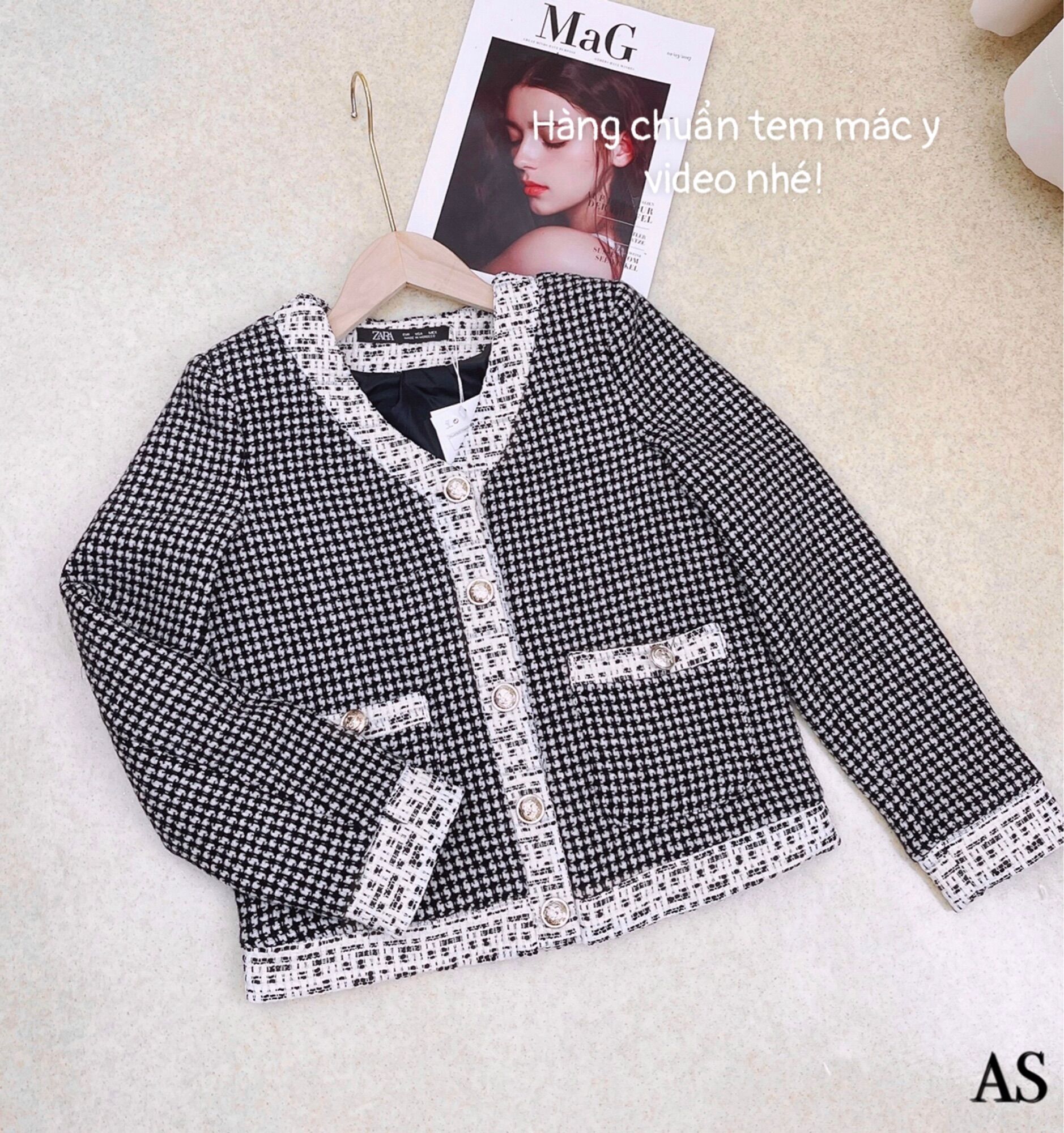 KHOÁC BLAZER DẠ WEET PHỐI CÚC ĐỒNG