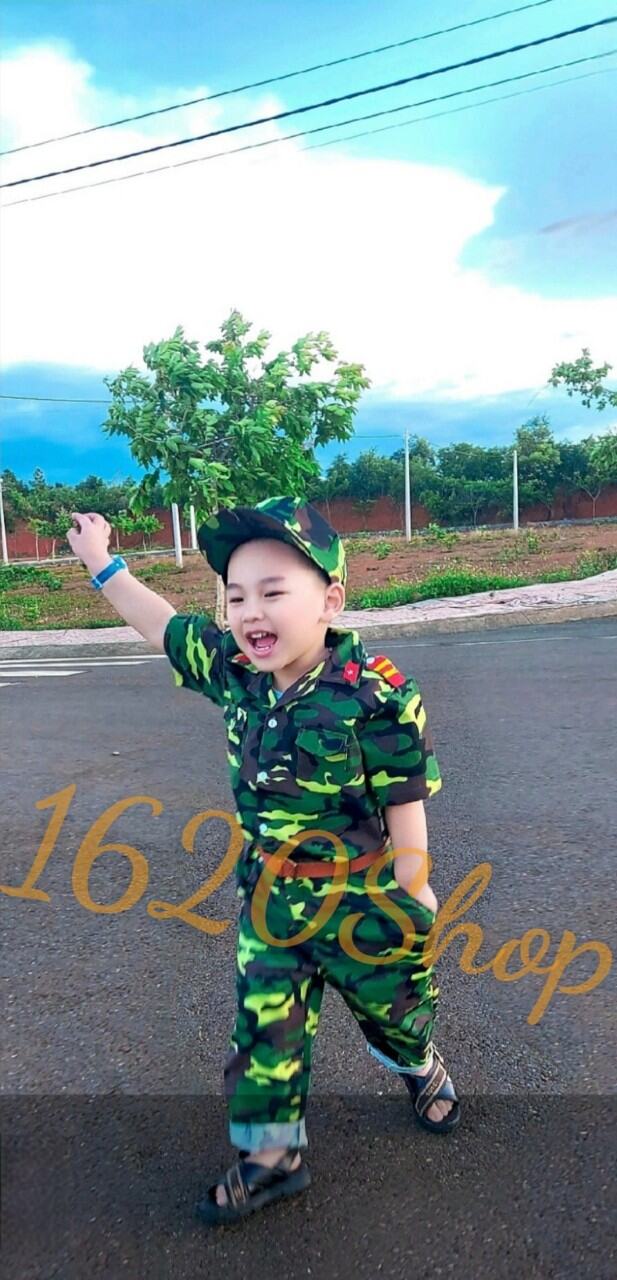 Bộ Đồ Rằn Ri Trẻ Em Kèm Nón Cho Bé Vui Chơi