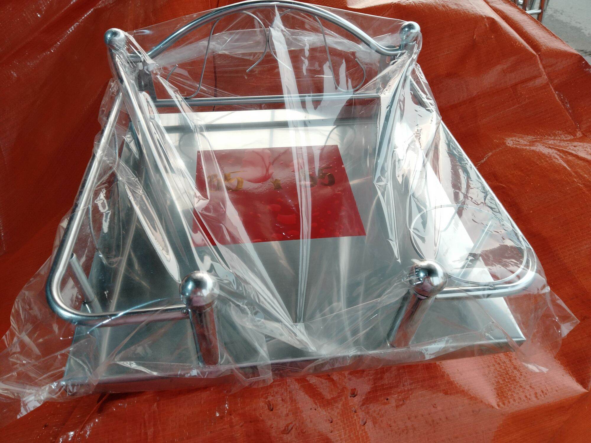 Bàn thiên inox kích thước 35*35