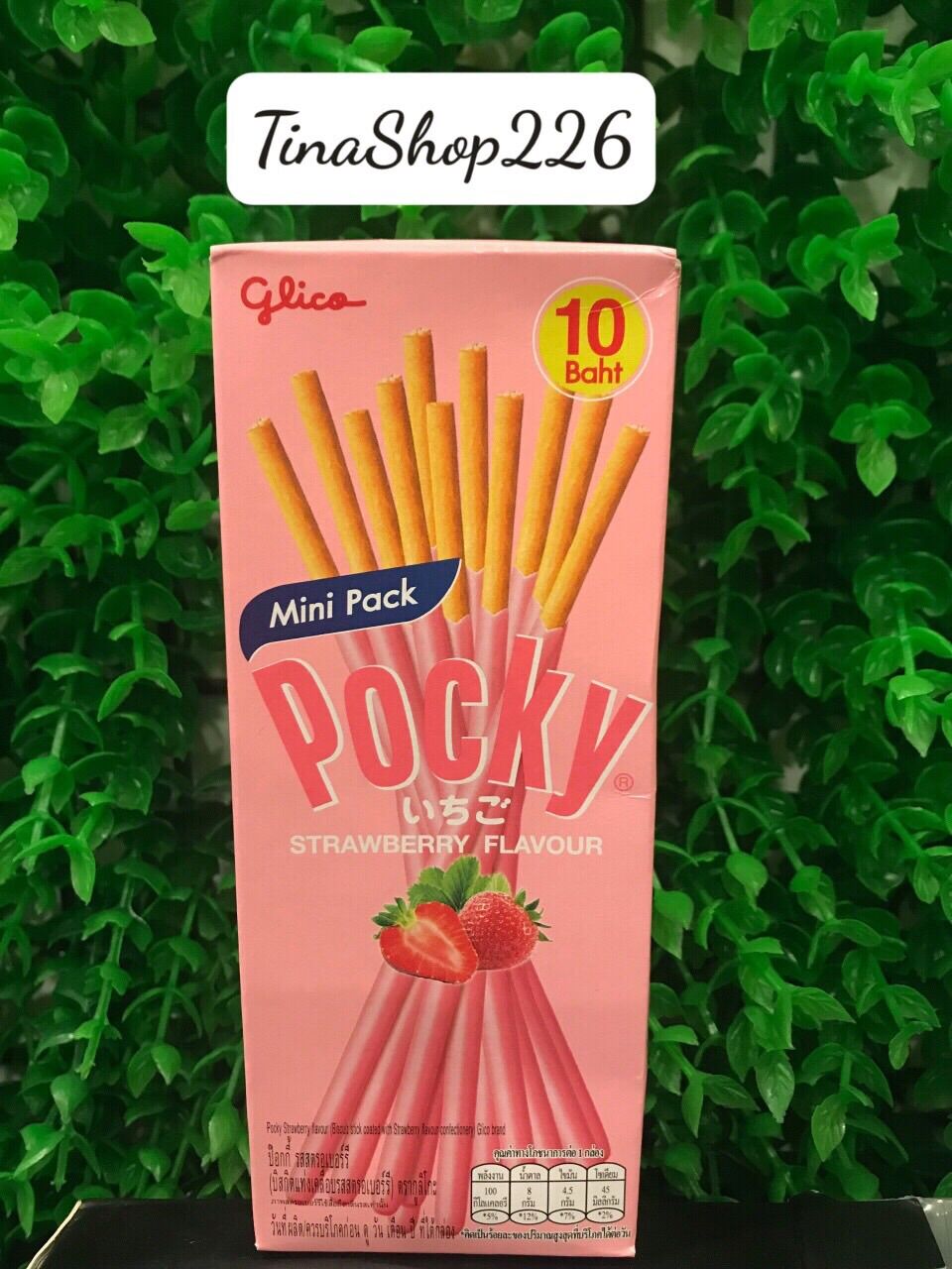 01 Hộp Pocky Thái Lan ( vị chuối socola - dâu - socola )