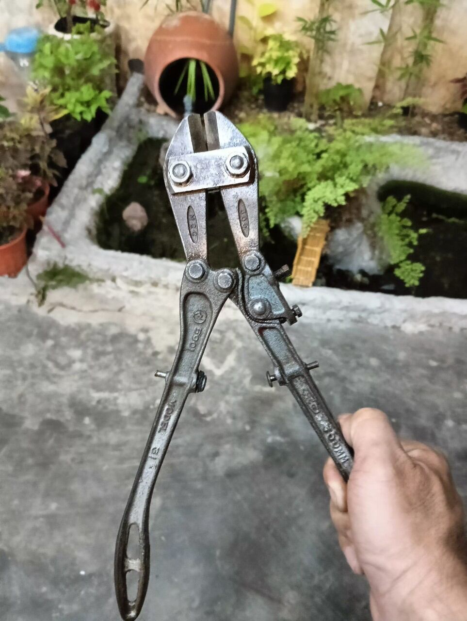 Kềm cộng lực MCC 300mm J273