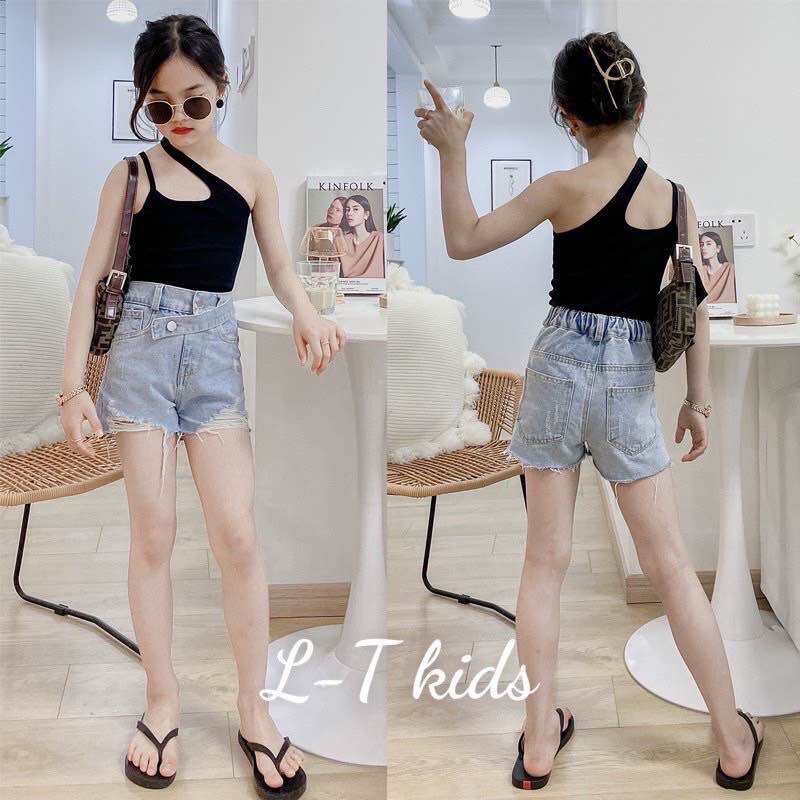 Áo croptop lệch vai bé gái
