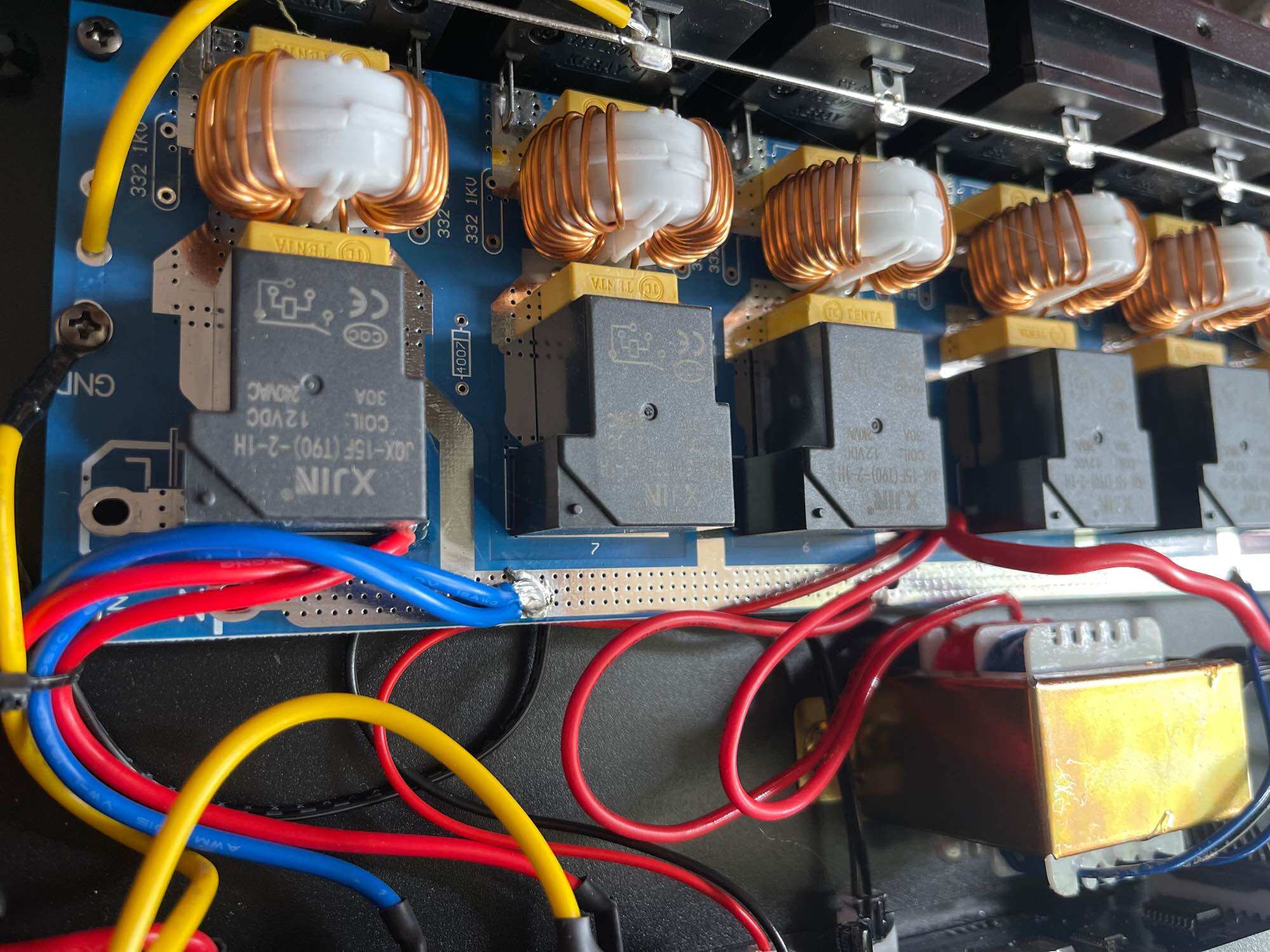 Quản lý nguồn dbx 1038 plus có lọc nhiễu