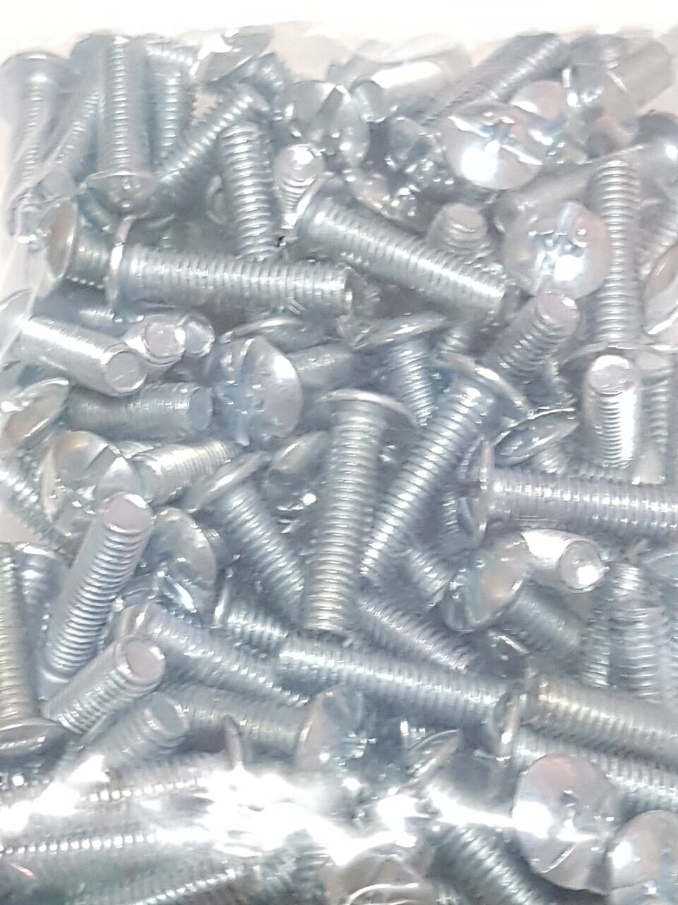 Ốc dù xi 5ly x 100 con ..