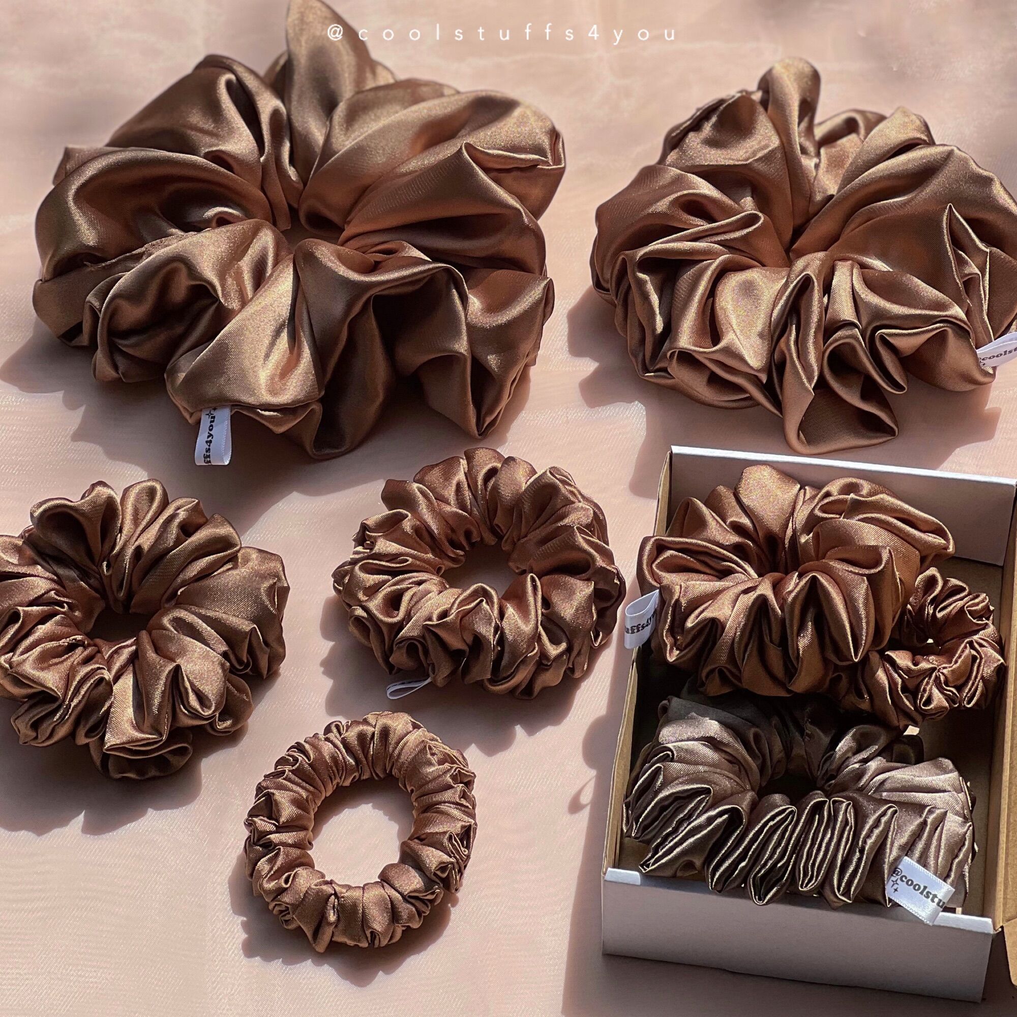 Set Sản Phẩm Scrunchies Lụa Full Size 5 Sản Phẩm