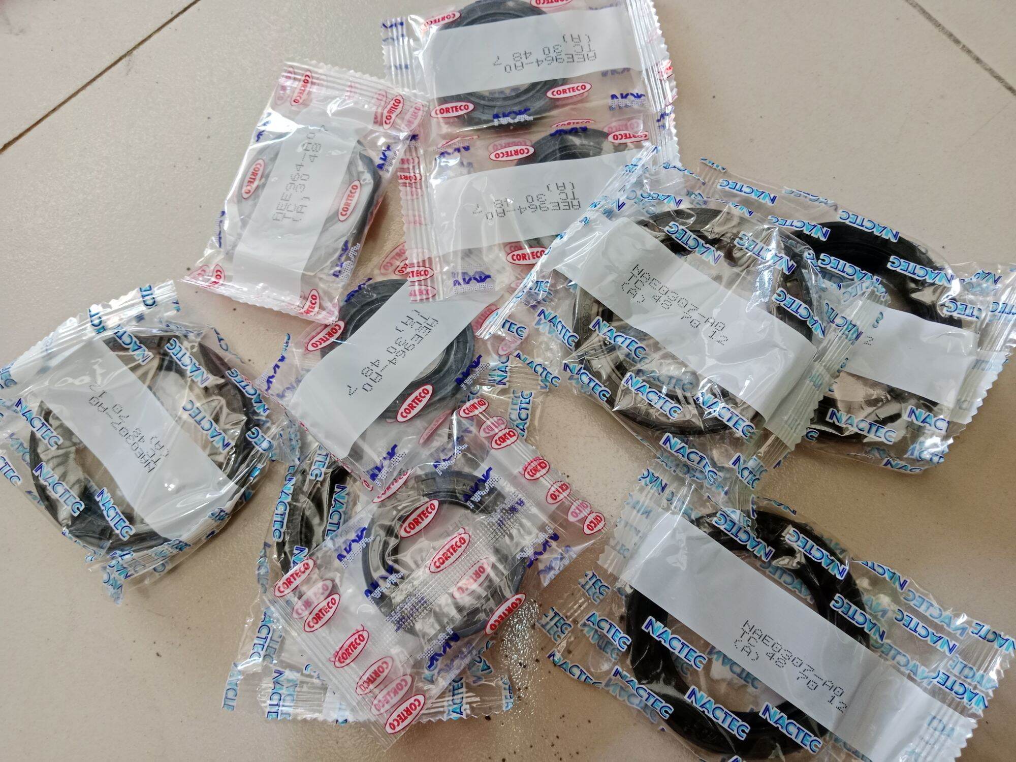 PHỚT CHẶN DẦU TC OIL SEAL 30x42x7 30x44x7 30x45x7 30x46x7 30x47x7 30x48x7 30x50x10 30x52x7 30x55x7 30x62x10 30x65x10 30x72x10 NOK NATEC