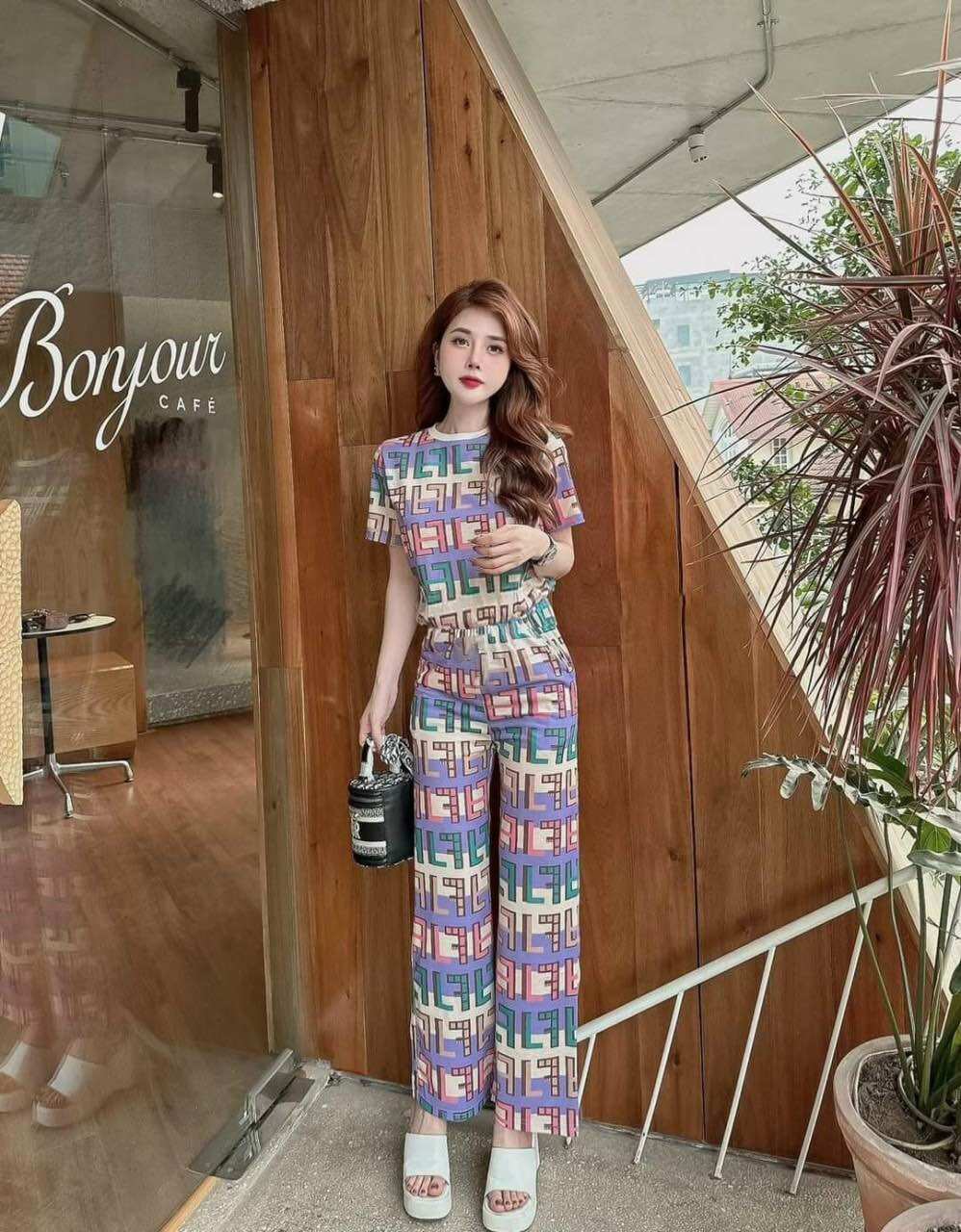 SÉT BỘ DÀI QUẦN ỐNG RỘNG FF