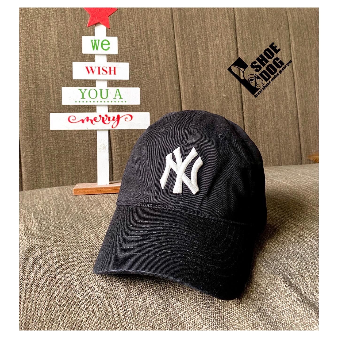 Nón ny m.l.b màu đen lưỡi trai