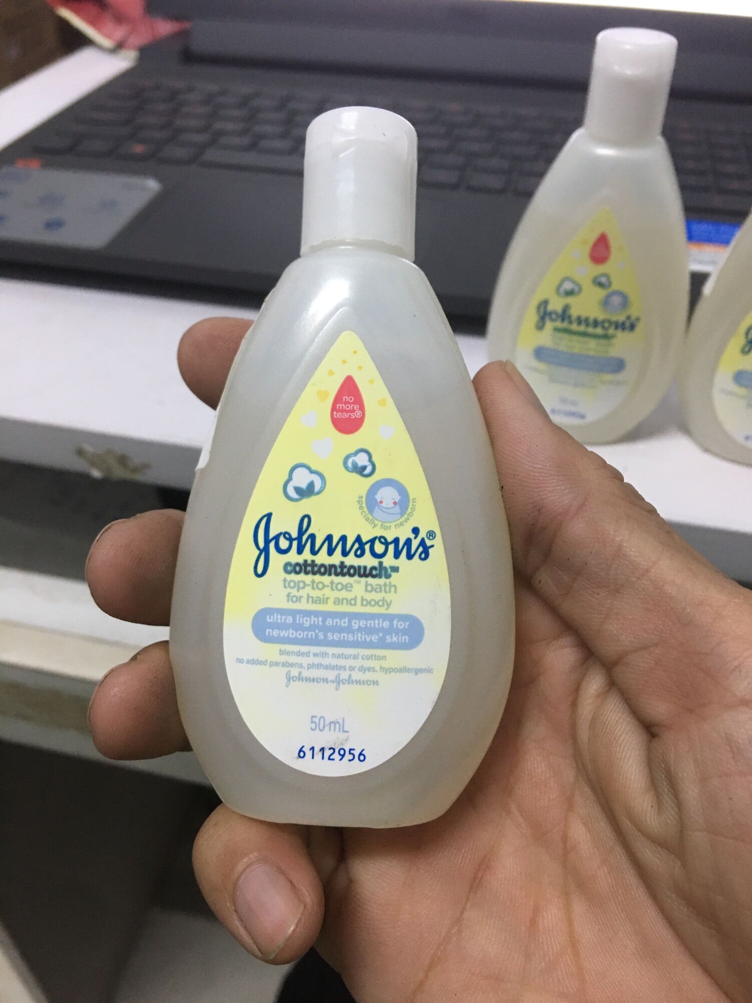 Sữa tắm gội toàn thân cho bé Johnson Cottontouch 50ml