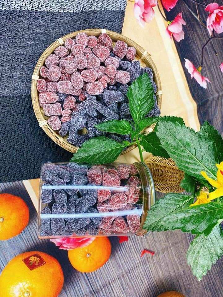 100gr kẹo dâu tây tằm