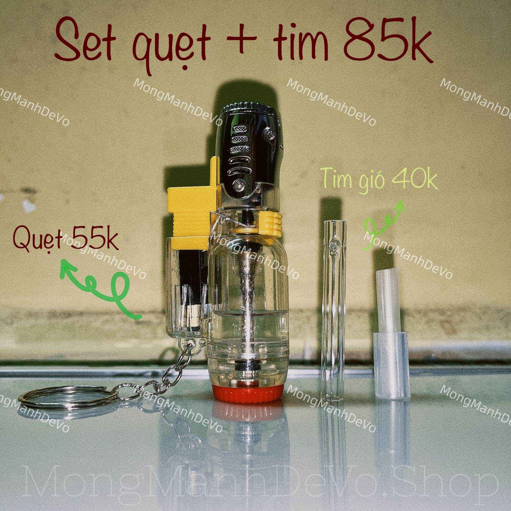 1 Set Đít Đỏ Kèm Tim Thủy Tinh