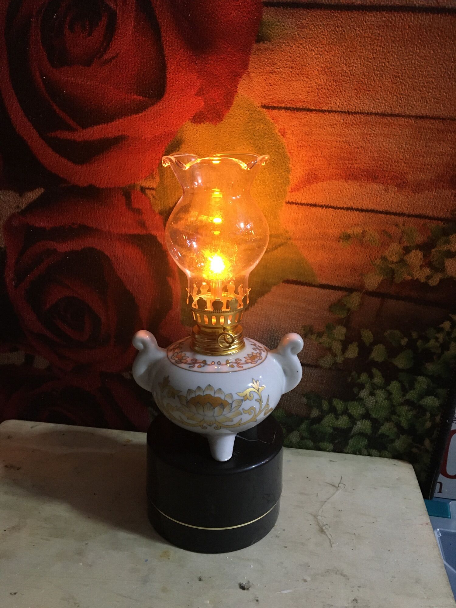 Đèn dầu thờ lưu li dùng pin AA gốm bát tràng cao cấp , siêu bền