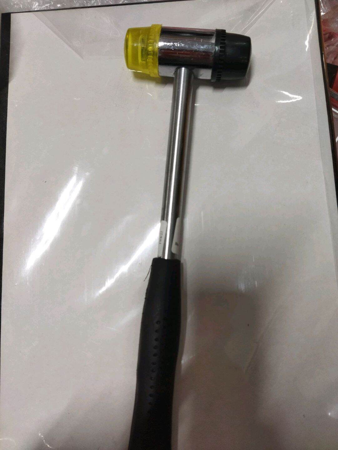 Dụng cụ đo nhẫn bằng inox có số trên mỗi vòng