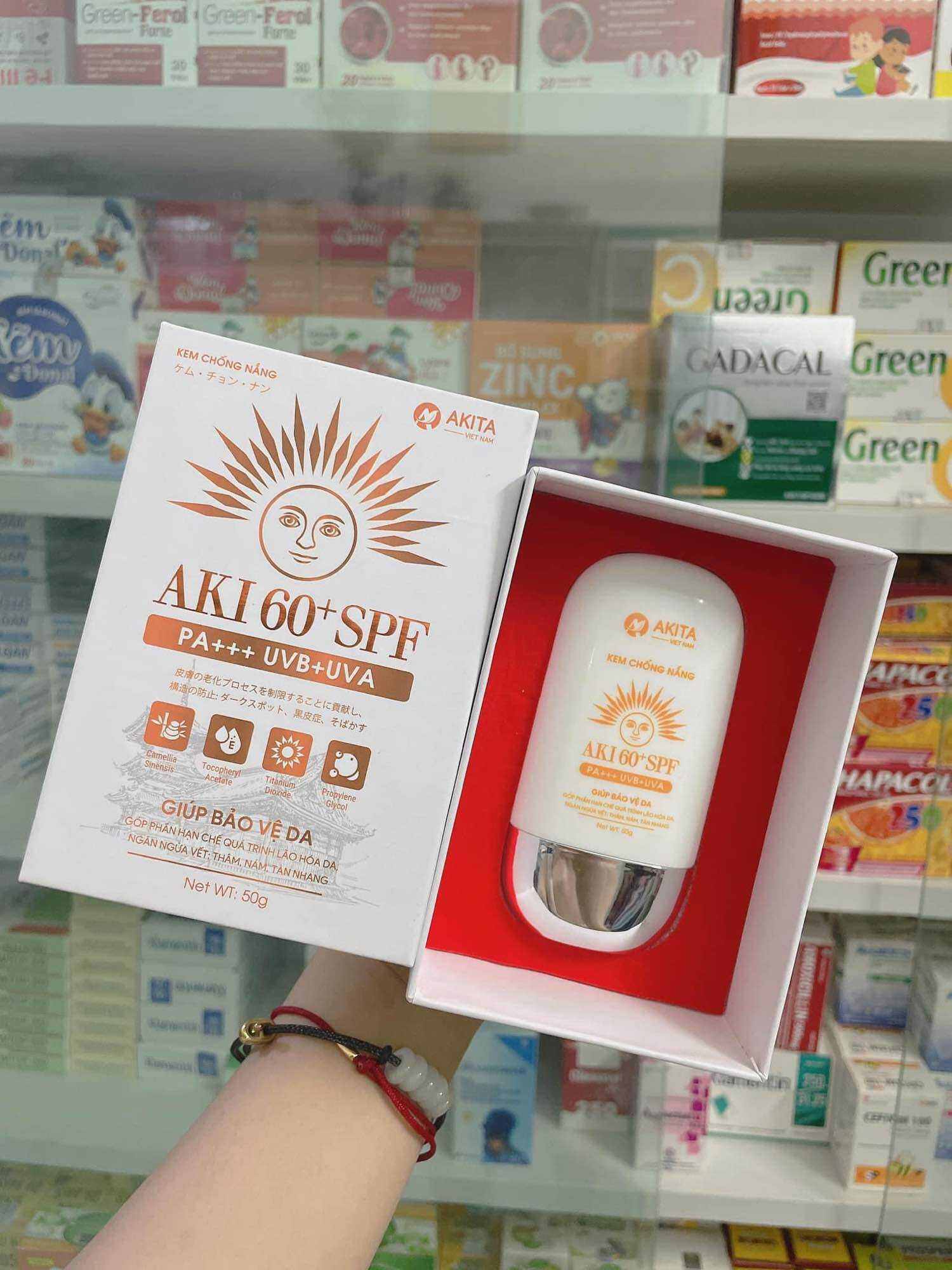 Kem chống nắng Akita spf 60+