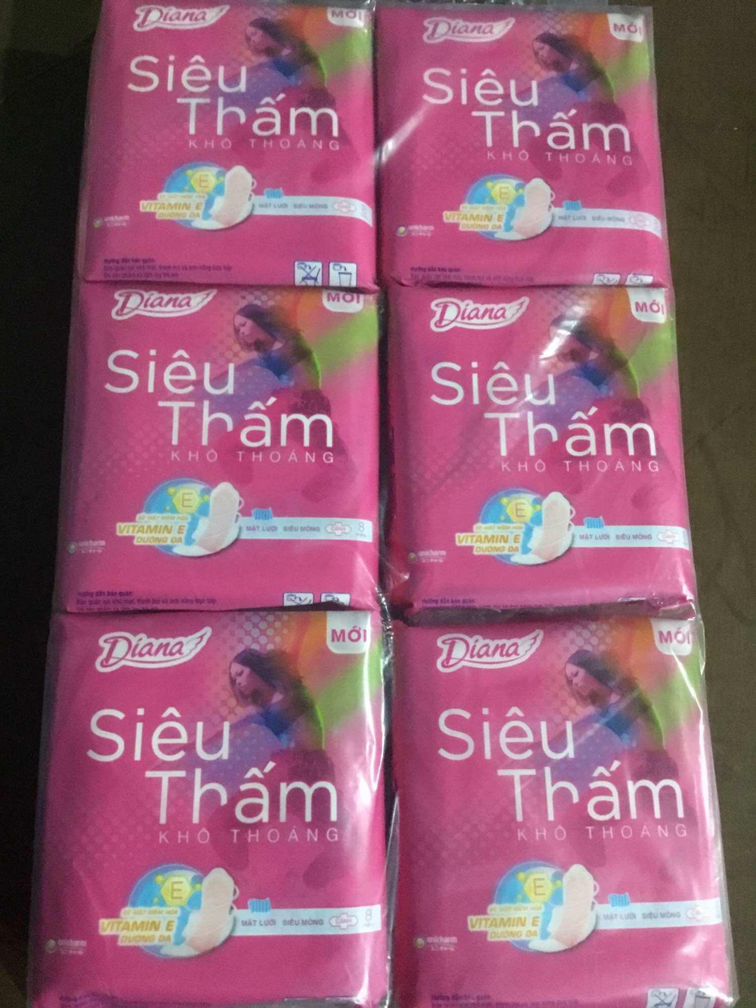 Lốc 6 Gói Băng vệ sinh Diana siêu thấm siêu mỏng cánh 23cm - Date luôn mới
