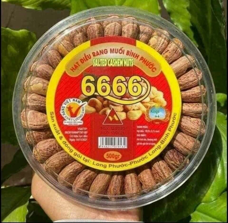Hộp hạt điều xếp 6666 500gram