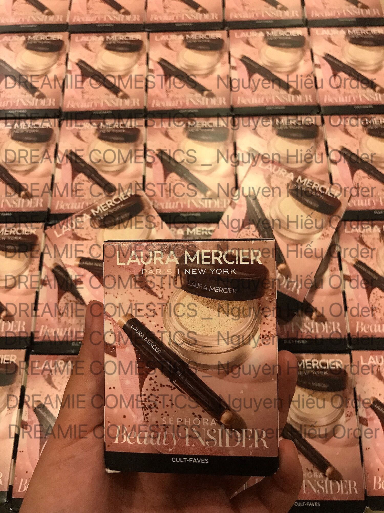 Set Sephora phấn phủ + nhũ mắt Laura Mercier