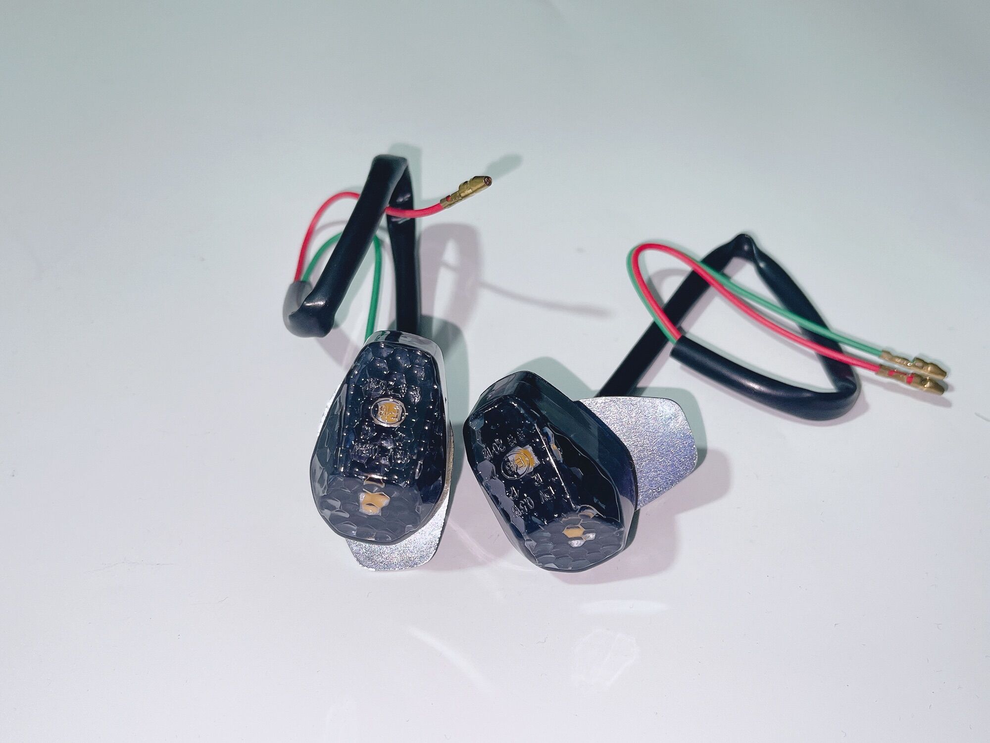 Cặp 2 bên xi nhan kiểu con bọ, con rùa lắp trước hoặc sau các dòng xe Honda Yamaha