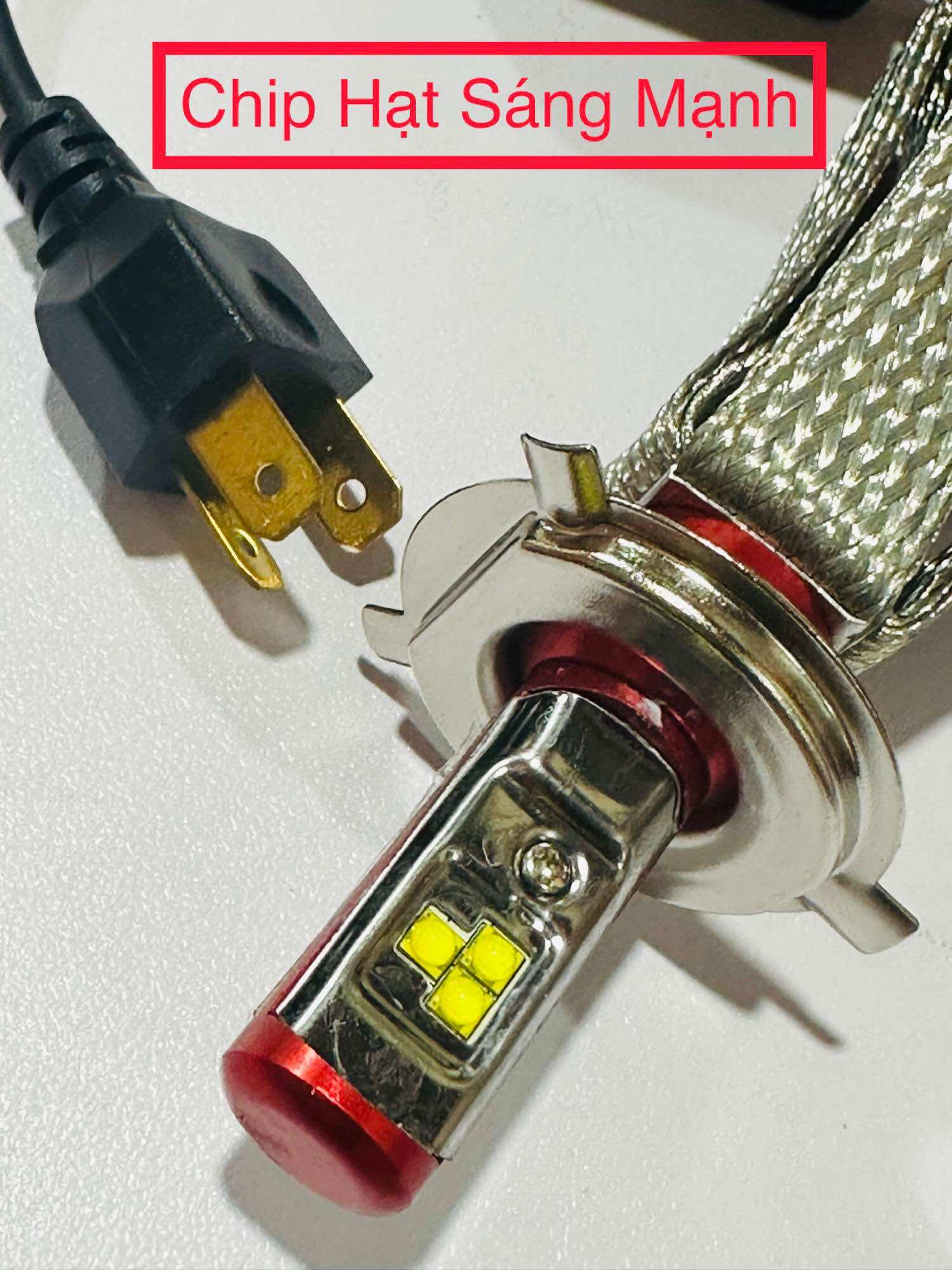 ĐÈN PHA LED CYT 6 TIM LED CHIP HẠT SÁNG MẠNH CÓ CHÂN ĐỔI H4 M5 BH12T (GIÁ 1 BÓNG)