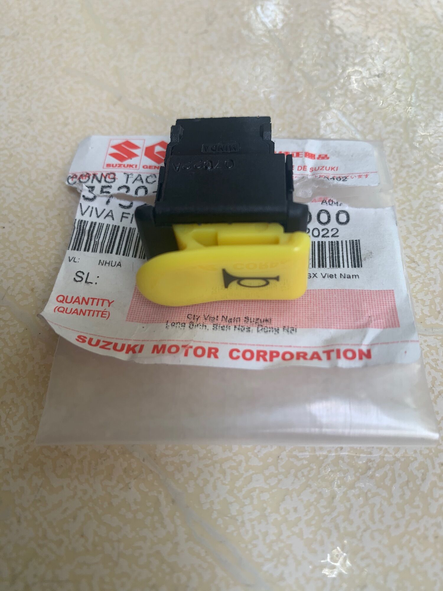 Nút đề nút còi kèn axelo xbike viva fi suzuki chính hãng