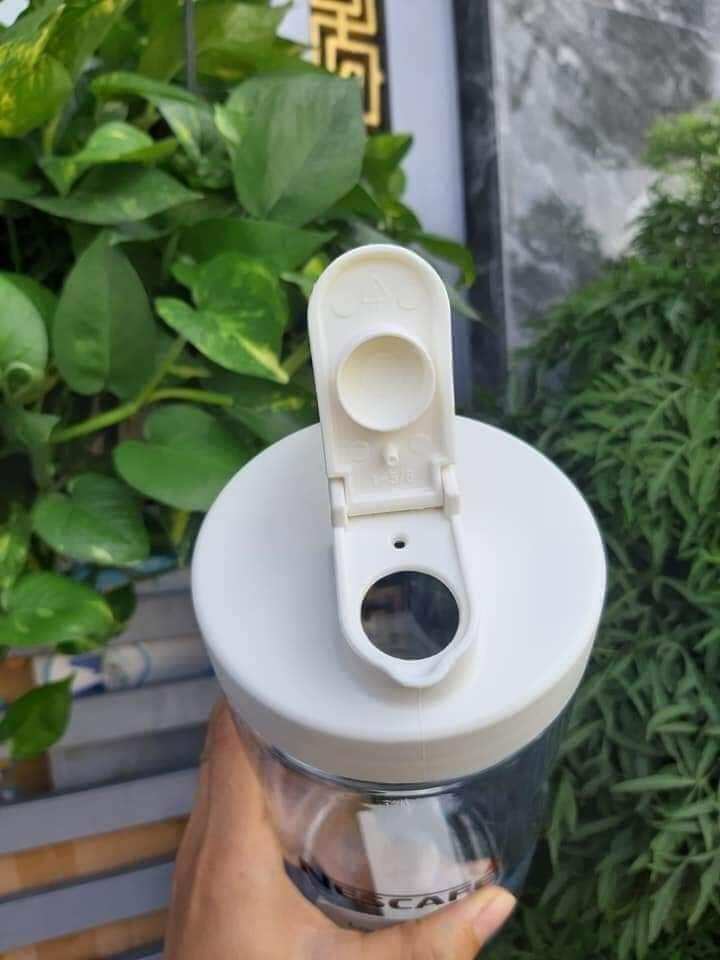 Bình đựng nước Lock and lock 1.2 lít hkm Milo